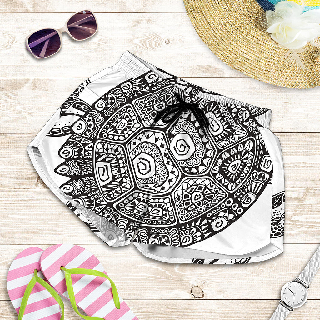 Zentangle Sea Turtle Print Women's Shorts