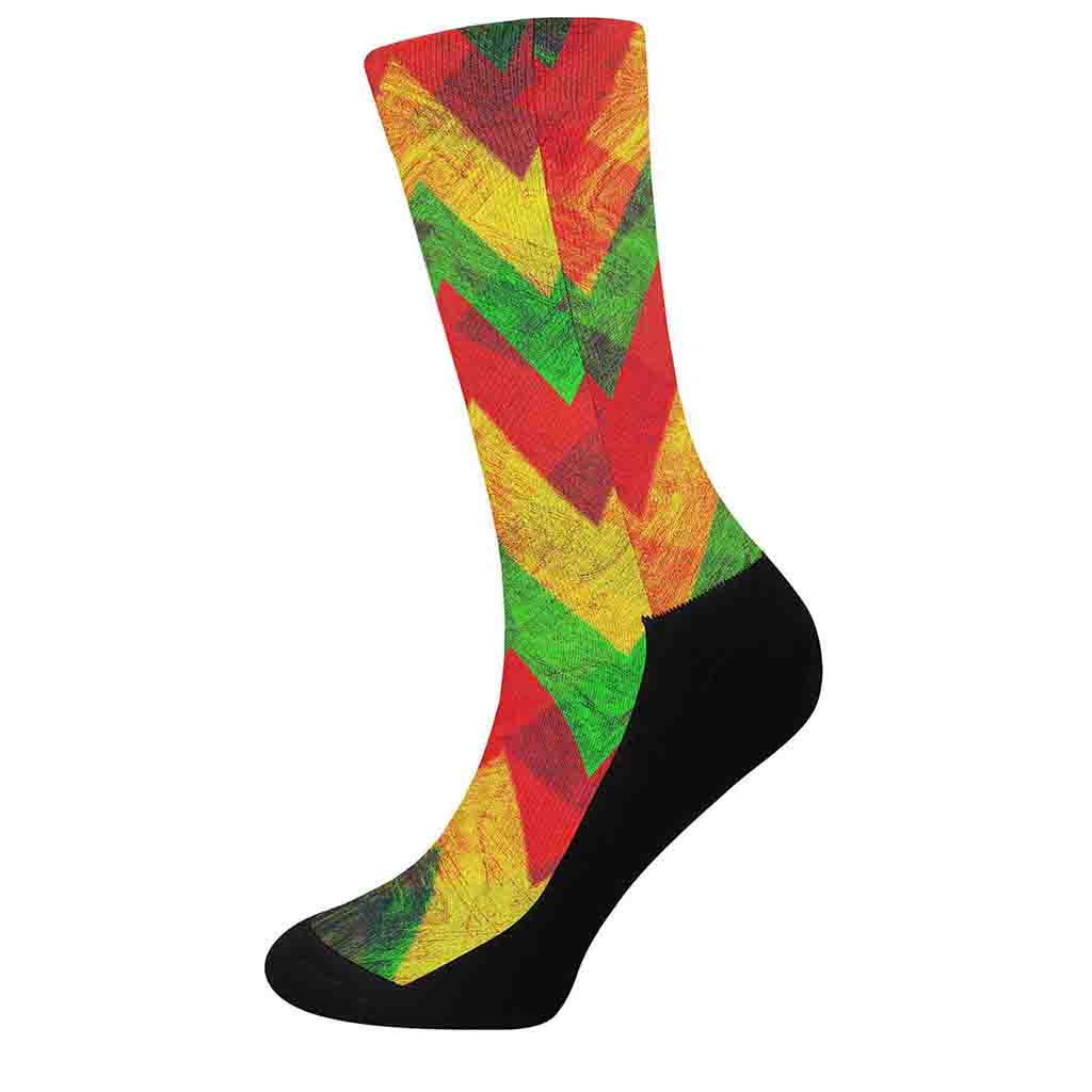 Zig Zag Reggae Pattern Print Crew Socks