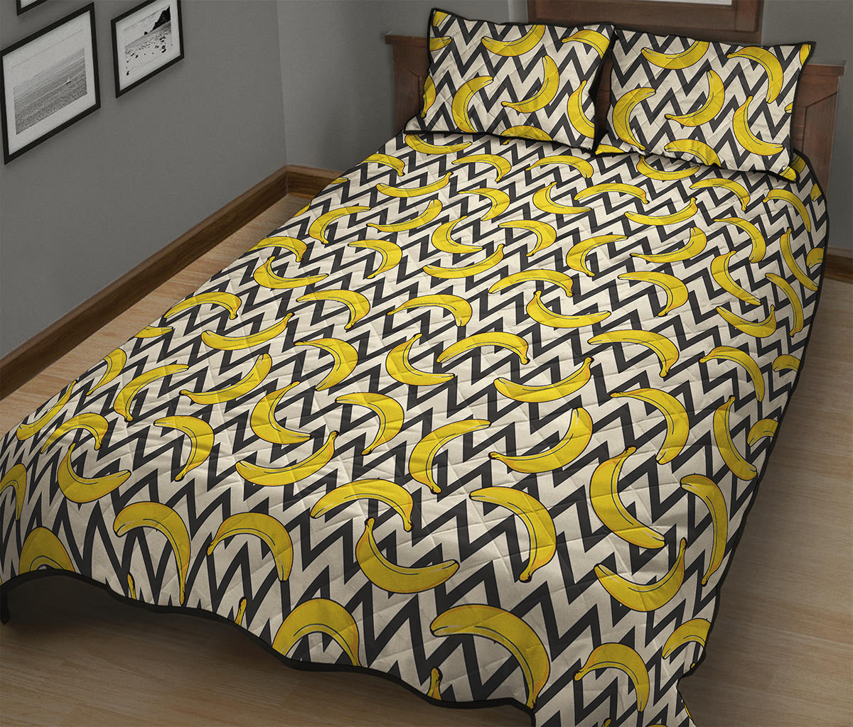 Zigzag Banana Pattern Print Quilt Bed Set