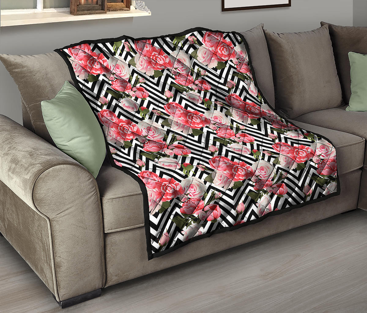 Zigzag Peony And Rose Pattern Print Quilt