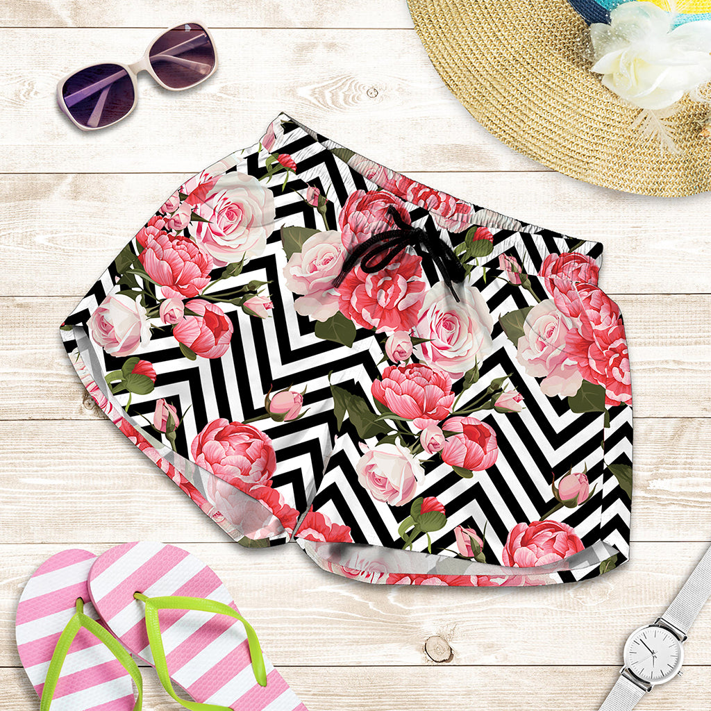 Zigzag Peony And Rose Pattern Print Women's Shorts