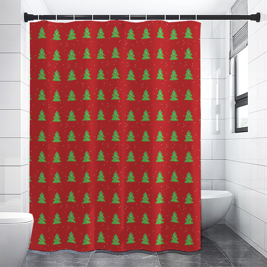 8-Bit Pixel Christmas Tree Pattern Print Premium Shower Curtain