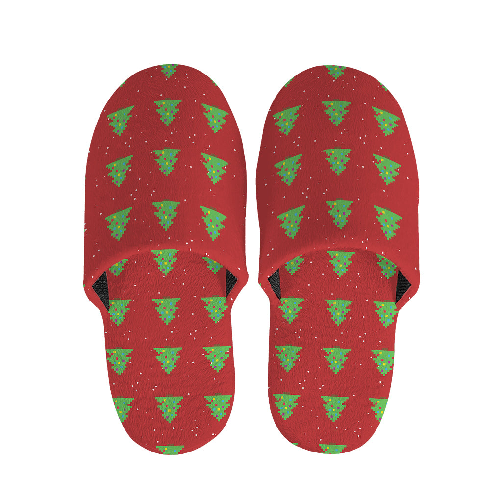 8-Bit Pixel Christmas Tree Pattern Print Slippers