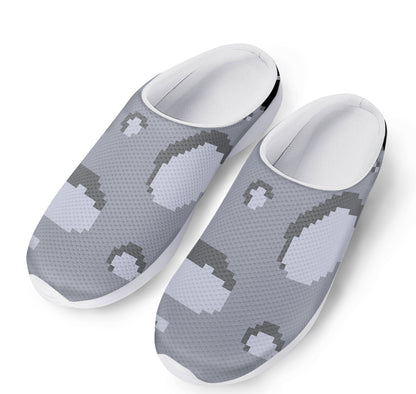 8-Bit Pixel Moon Print Mesh Casual Shoes