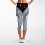 8-Bit Pixel Moon Print Women's Capri Leggings