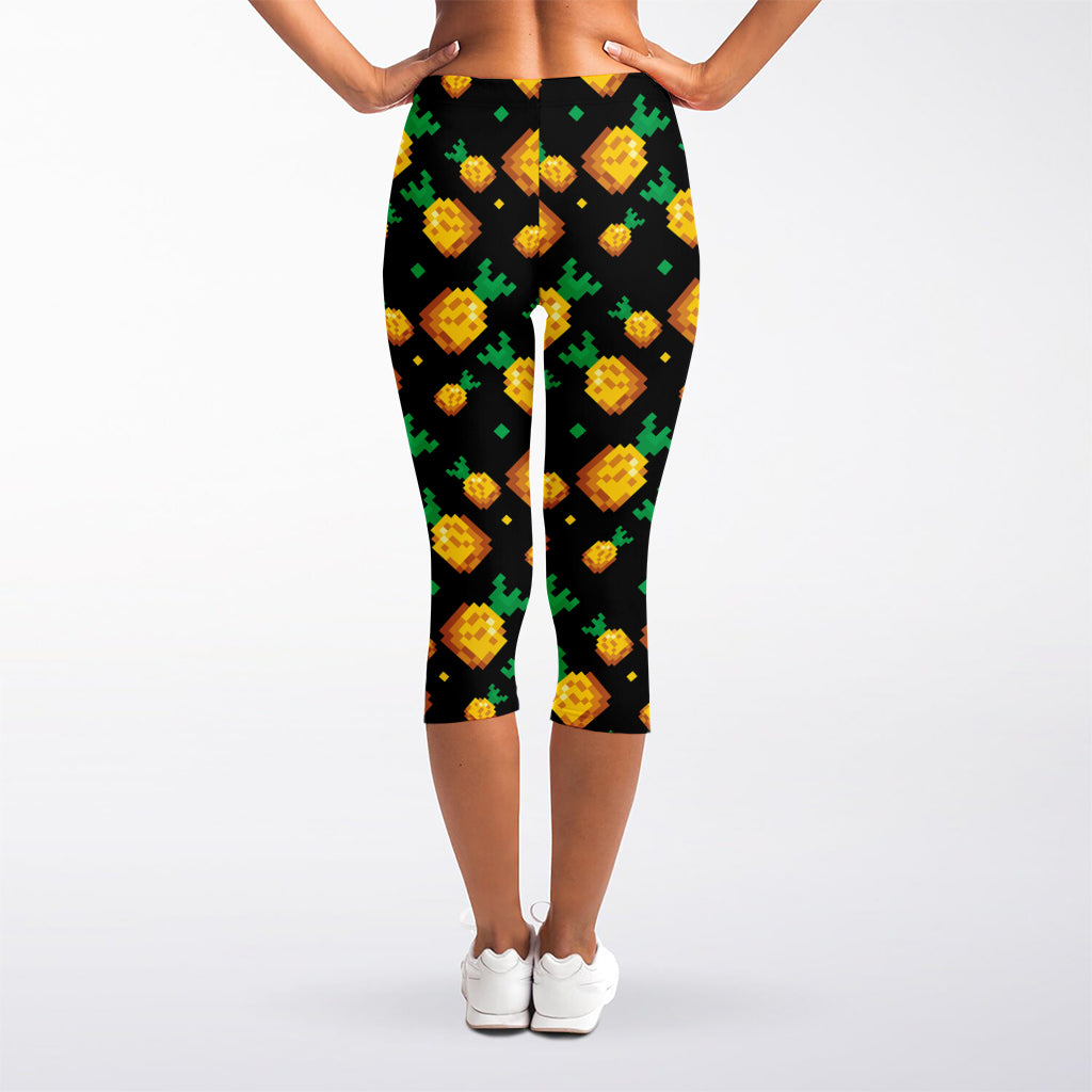 8-Bit Pixel Pineapple Print Women's Capri Leggings