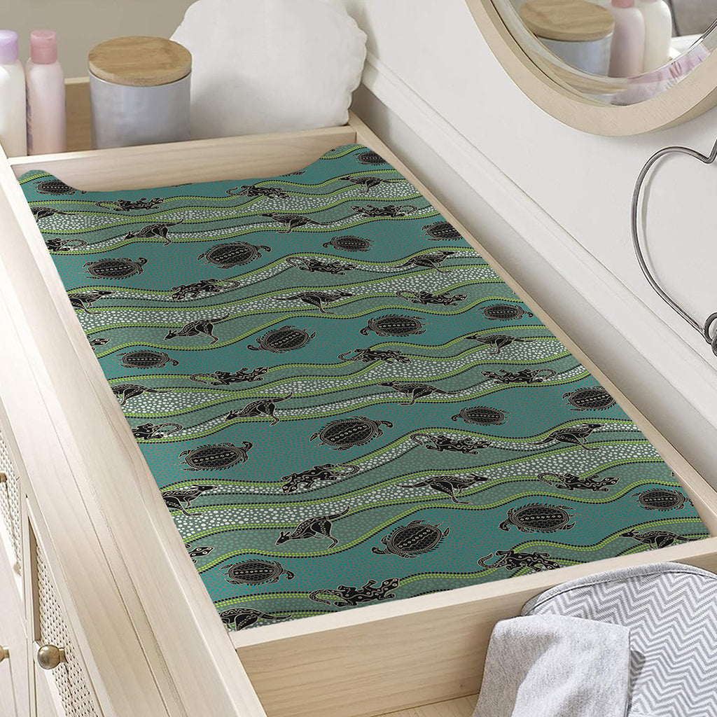 Aboriginal Animals Pattern Print Changing Pad Cover