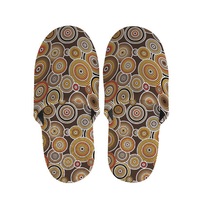 Aboriginal Art Dot Pattern Print Slippers