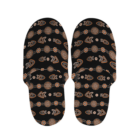 Aboriginal Boomerang Pattern Print Slippers