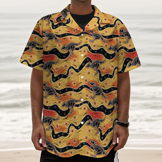 Aboriginal Kangaroo Pattern Print Textured Short Sleeve Shirt