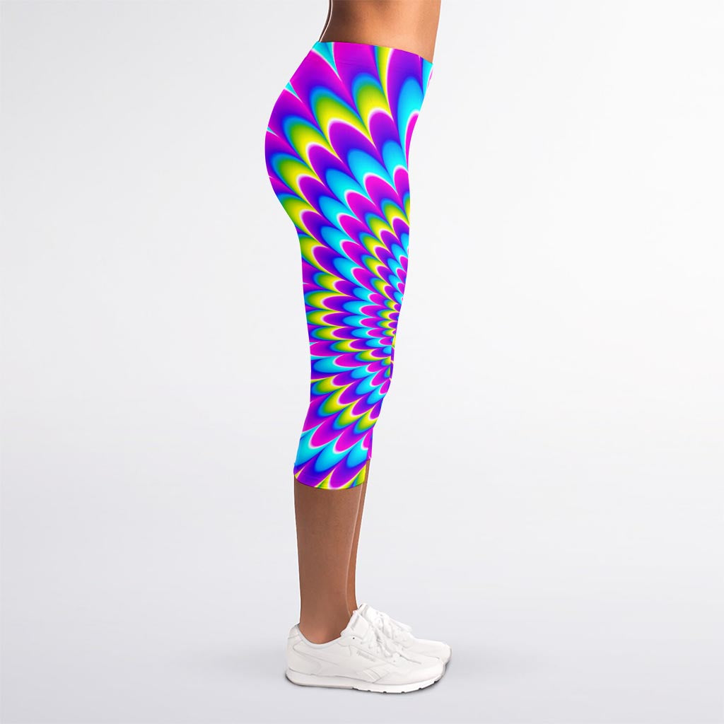 Abstract Dizzy Moving Optical Illusion Women's Capri Leggings