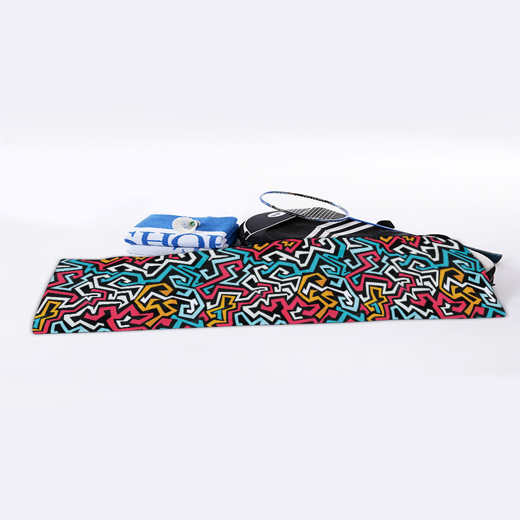 Abstract Funky Pattern Print Sports Towel