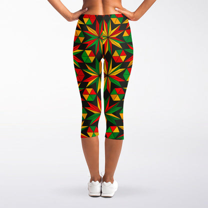 Abstract Geometric Reggae Pattern Print Women's Capri Leggings