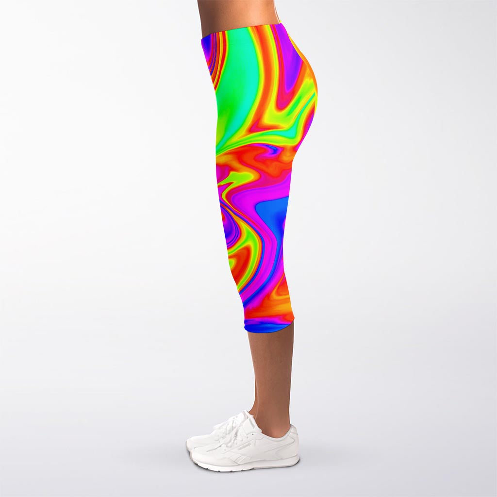 Abstract Liquid Trippy Print Women's Capri Leggings