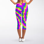 Abstract Twisted Moving Optical Illusion Women's Capri Leggings