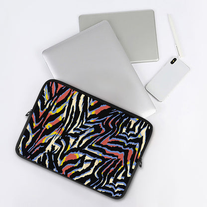 Abstract Zebra Pattern Print Laptop Sleeve