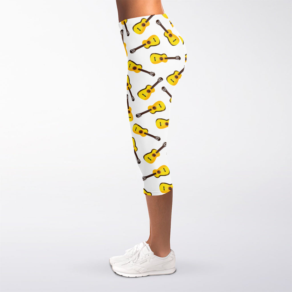 Acoustic Guitar Pattern Print Women's Capri Leggings