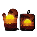 African Savanna Sunset Print Oven Mitt And Pot Holder Set
