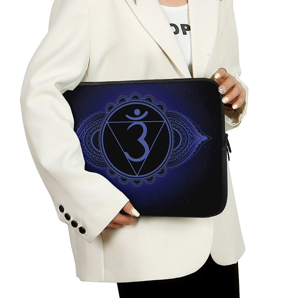 Ajna Chakra Symbol Print Laptop Sleeve