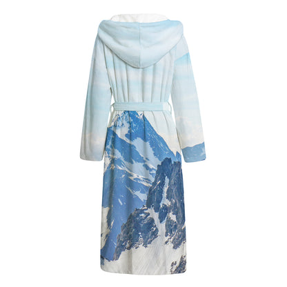 Alps Mountain Print Hooded Bathrobe