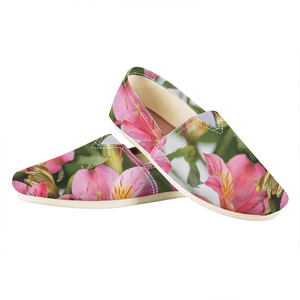 Alstroemeria Flower Print Casual Shoes