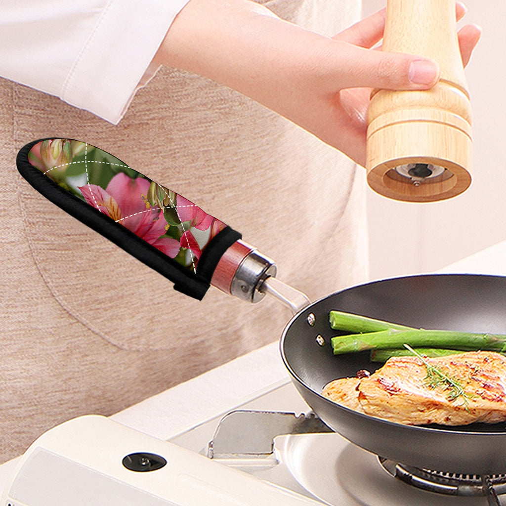 Alstroemeria Flower Print Skillet Handle Cover