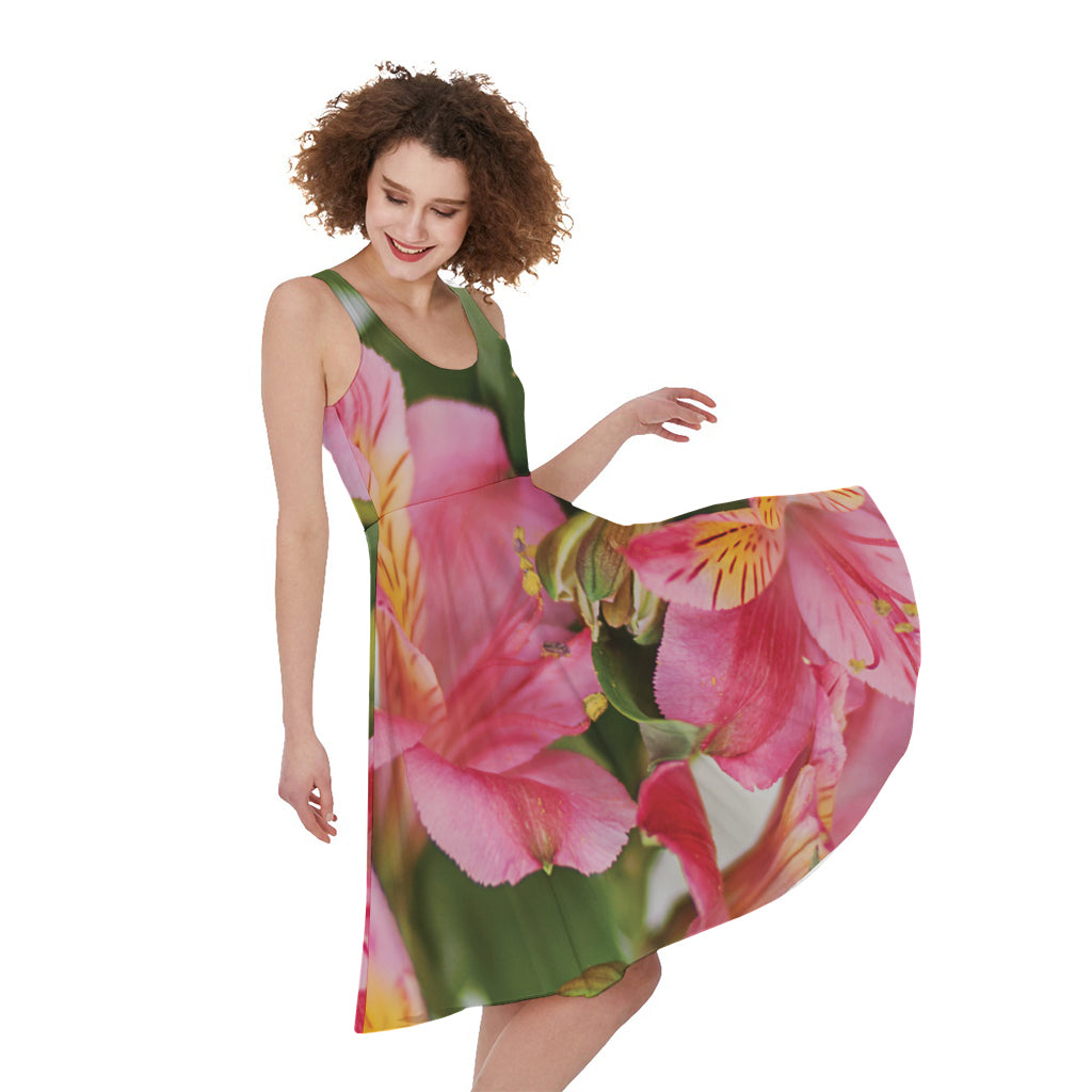 Alstroemeria Flower Print Women's Sleeveless Dress