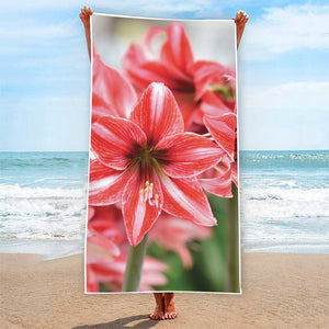 Amaryllis Flower Print Beach Towel