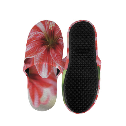 Amaryllis Flower Print Slippers