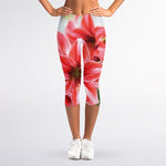 Amaryllis Flower Print Women's Capri Leggings