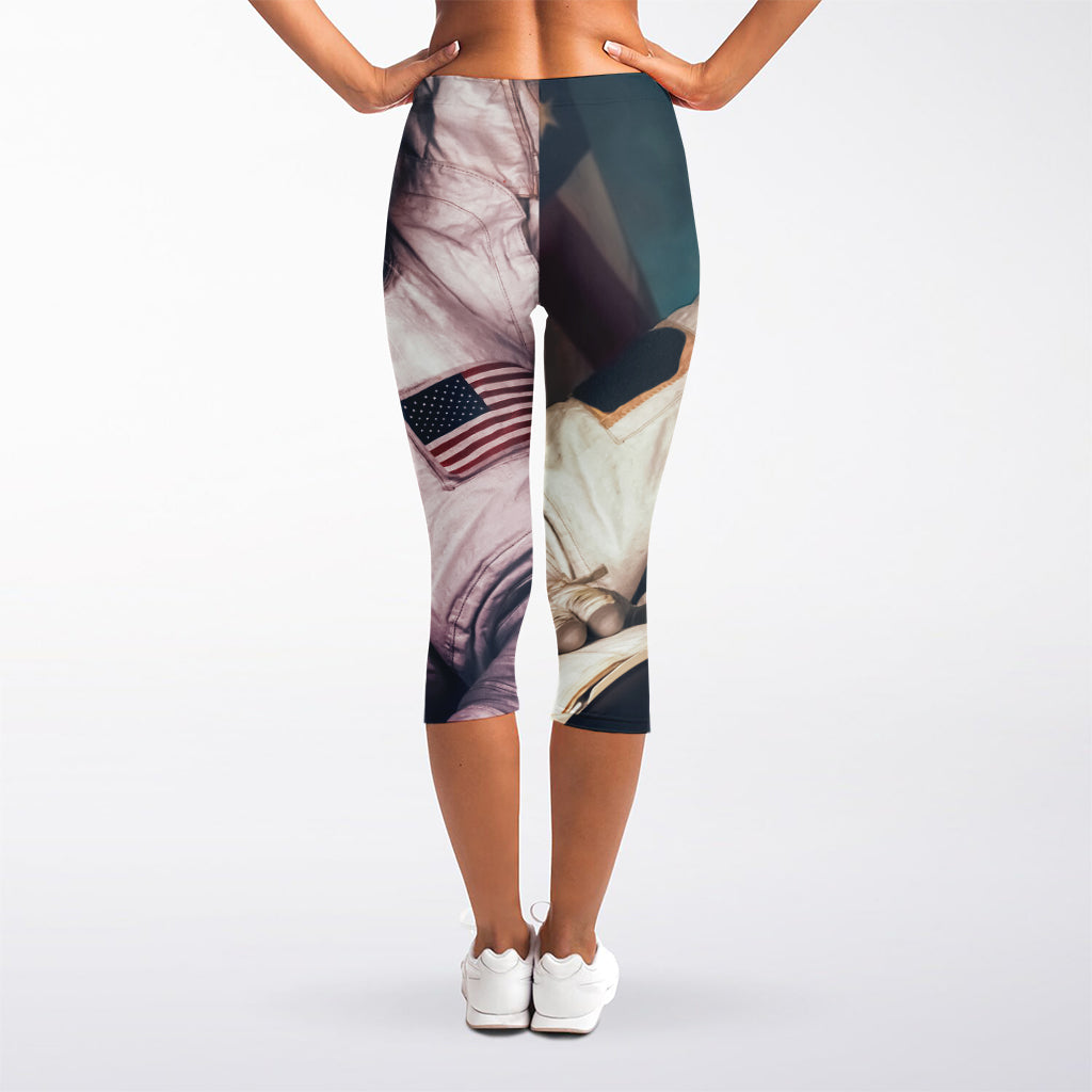 American Astronaut Cat Print Women's Capri Leggings