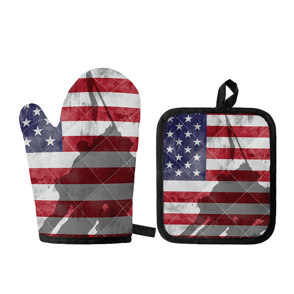 American Flag War Memorial Print Oven Mitt And Pot Holder Set