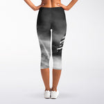 American War Memorial Print Women's Capri Leggings