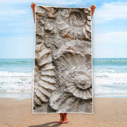 Ammonoidea Fossil Print Beach Towel