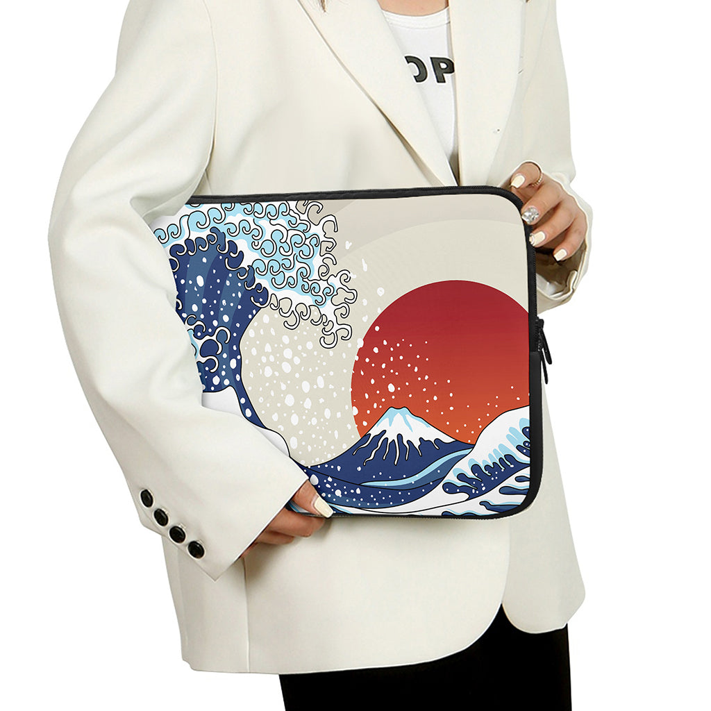 Ancient Great Japanese Wave Print Laptop Sleeve