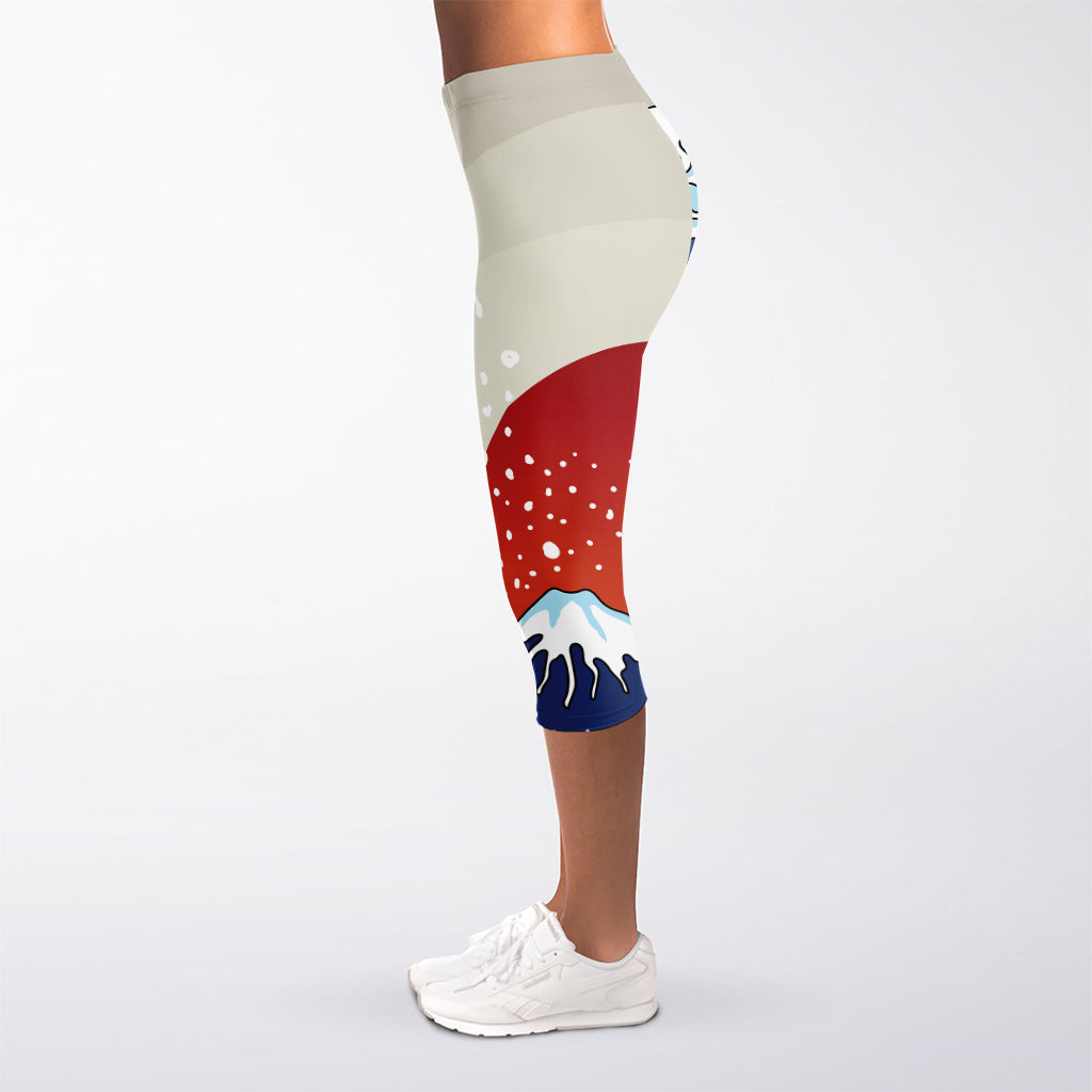 Ancient Great Japanese Wave Print Women's Capri Leggings