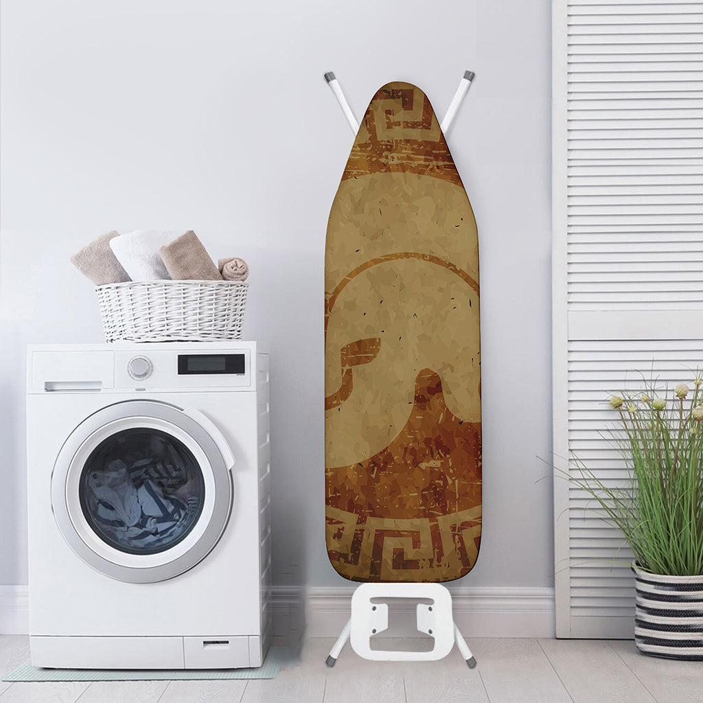 Ancient Spartan Helmet Print Ironing Board Cover