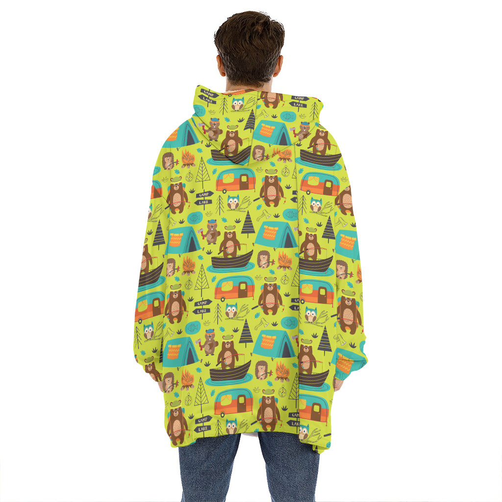 Animal Camping Pattern Print Hoodie Blanket