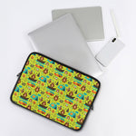 Animal Camping Pattern Print Laptop Sleeve