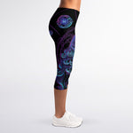 Aquarius And Astrological Signs Print Women's Capri Leggings