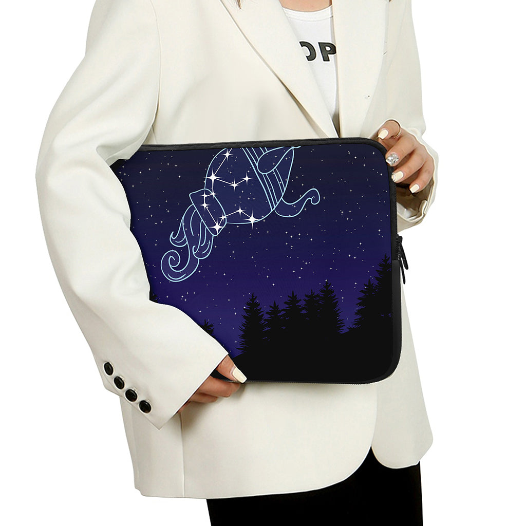 Aquarius Constellation Print Laptop Sleeve