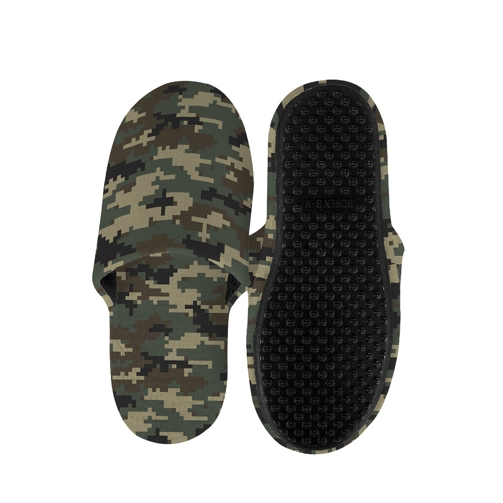 Army Green Digital Camo Pattern Print Slippers