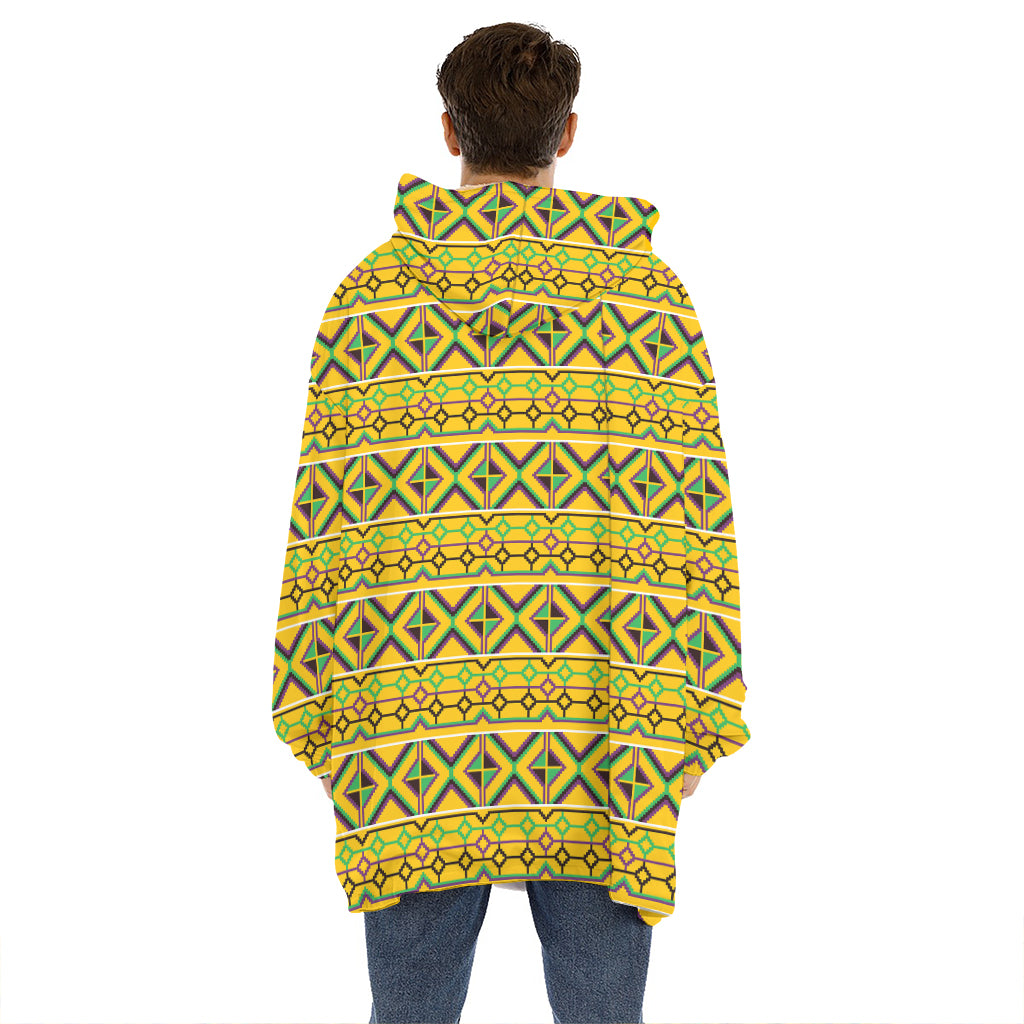 Asante Kente Pattern Print Hoodie Blanket