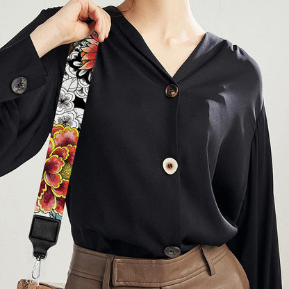 Asian Chrysanthemum Pattern Print Bag Strap