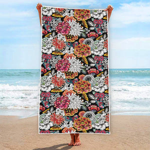 Asian Chrysanthemum Pattern Print Beach Towel