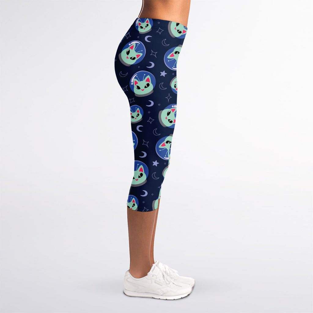 Astronaut Alien Cat Print Women's Capri Leggings