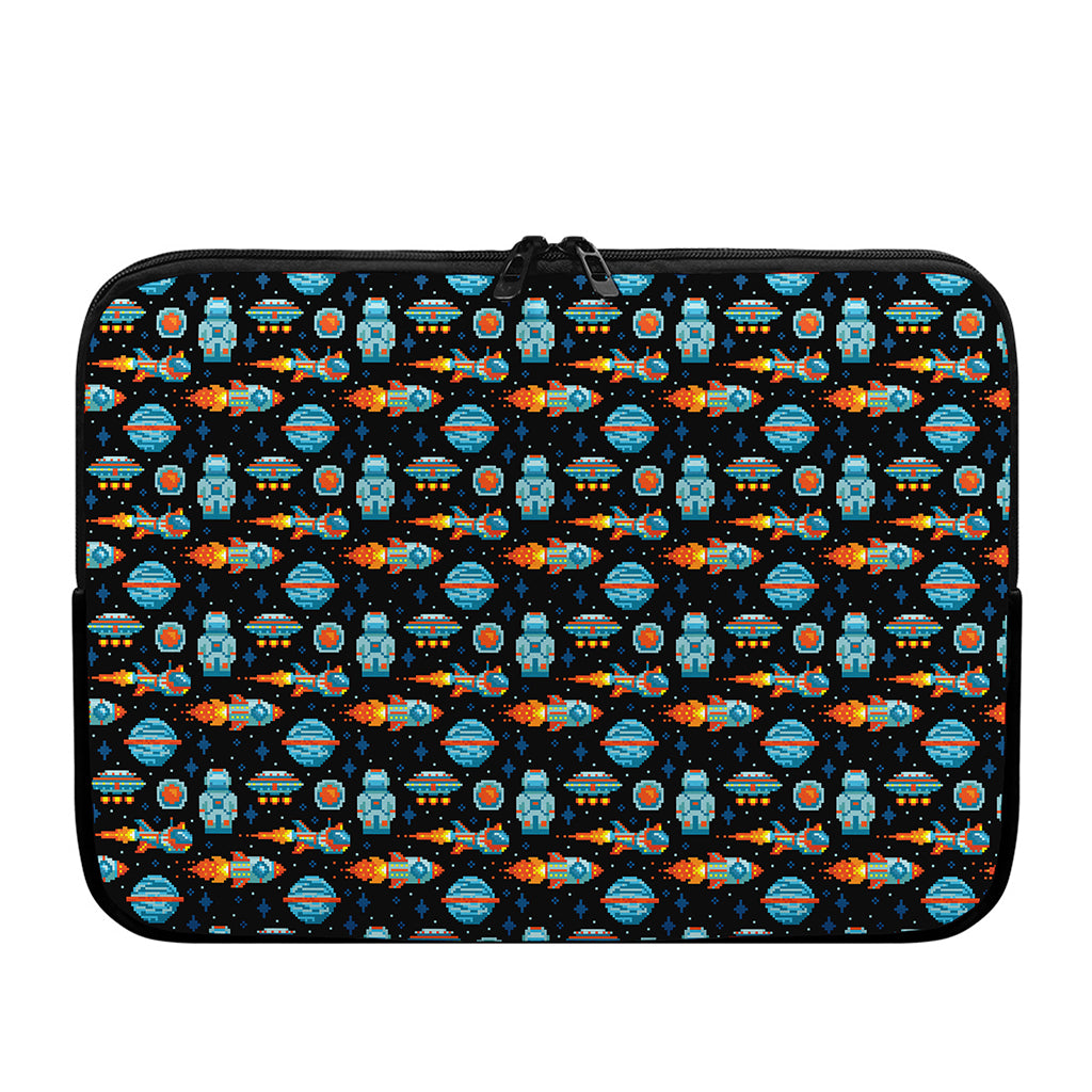 Astronaut And Space Pixel Pattern Print Laptop Sleeve