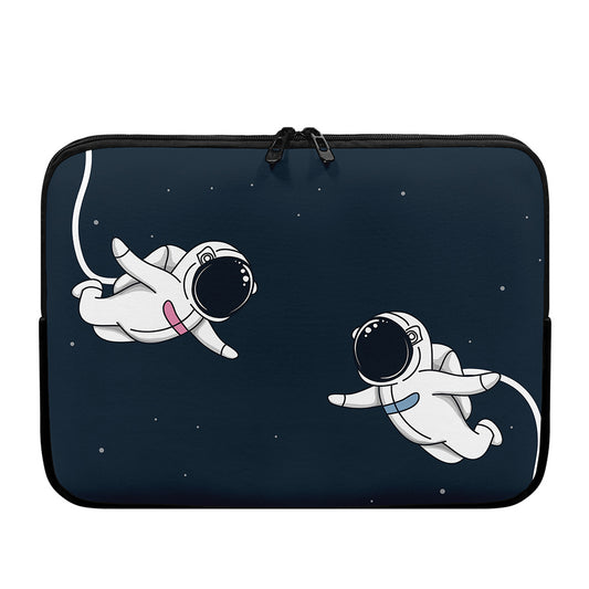 Astronaut Couple In Space Print Laptop Sleeve