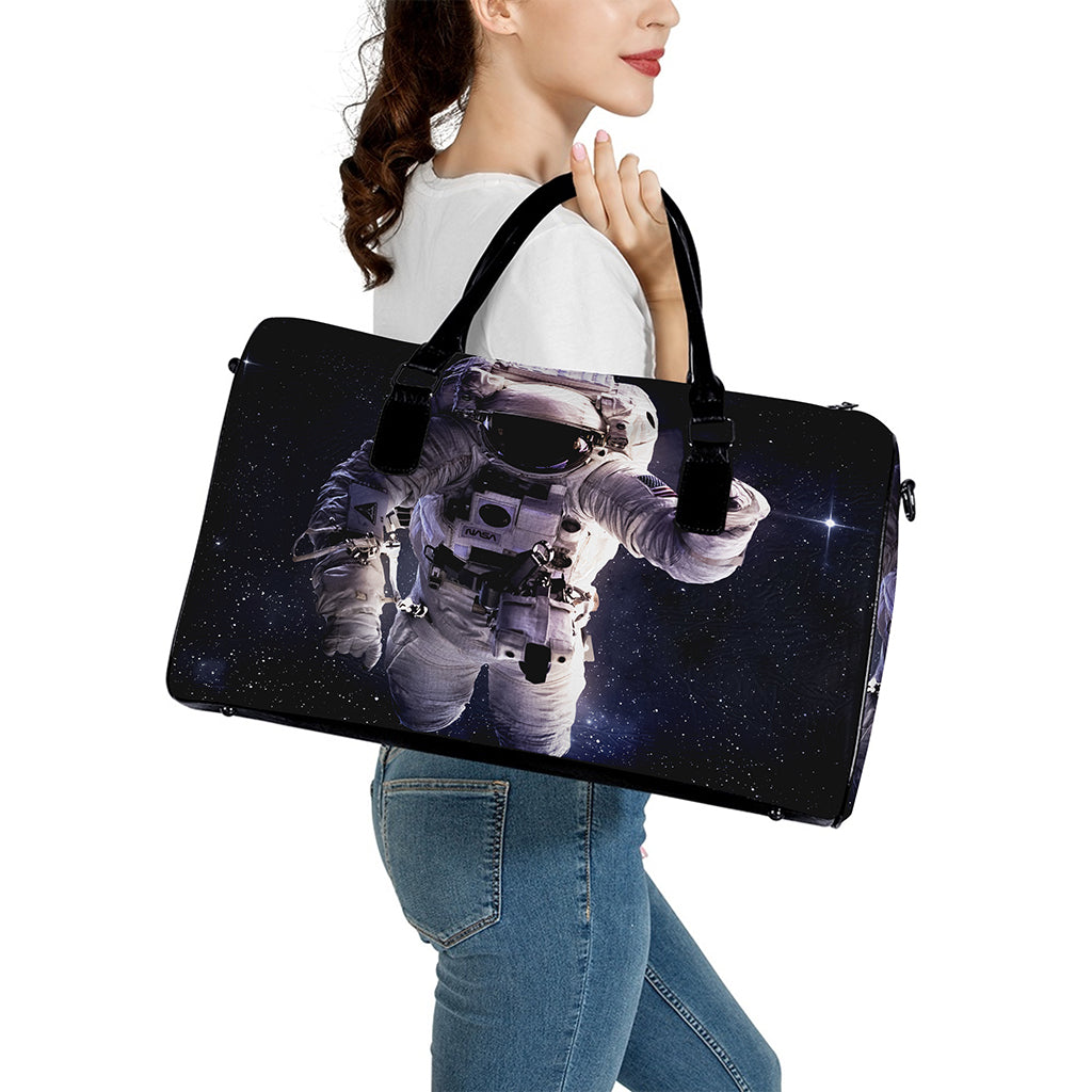Astronaut Floating In Outer Space Print Leather Duffle Bag