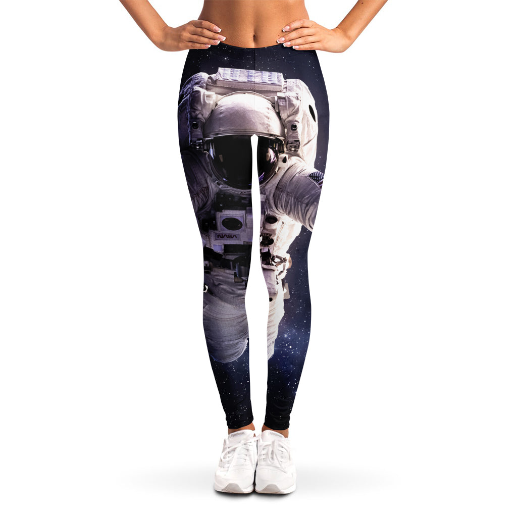 Astronaut Floating In Outer Space Print Women's Leggings